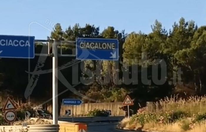 Deuil à San Giuseppe Jato pour la mort de la jeune fille et de l’enfant sur la route Palerme-Sciacca