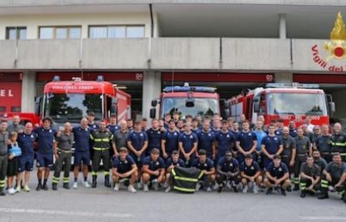 L’équipe nationale de rugby des moins de 20 ans suit les leçons des pompiers de Trévise | Aujourd’hui Trévise | Nouvelles