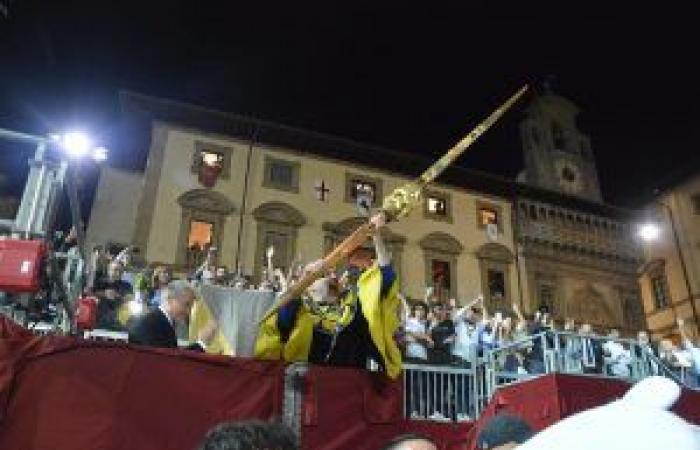AREZZO: Santo Spirito remporte la Giostra et remporte la 40ème Lance d’Or – Brontolo a son mot à dire