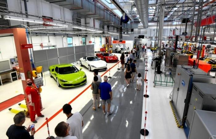 L’usine accueille 30 mille personnes, un record pour le Ferrari Family Day