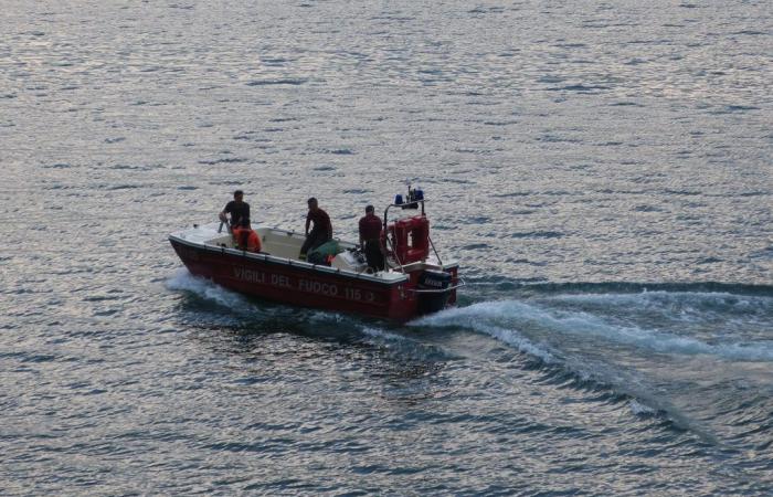 Vent et vagues sur le lac de Côme, bateaux bloqués ou endommagés : 45 personnes sauvées