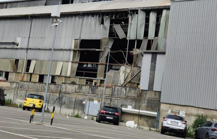 Explosion dans l’usine d’aluminium de Bolzano, un ouvrier est décédé à Vérone : il a été hospitalisé dans des conditions très graves