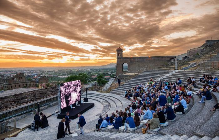 Tivoli – La première soirée d’ExtraVillae est un succès : grand spectacle au Sanctuaire d’Hercule – PHOTO