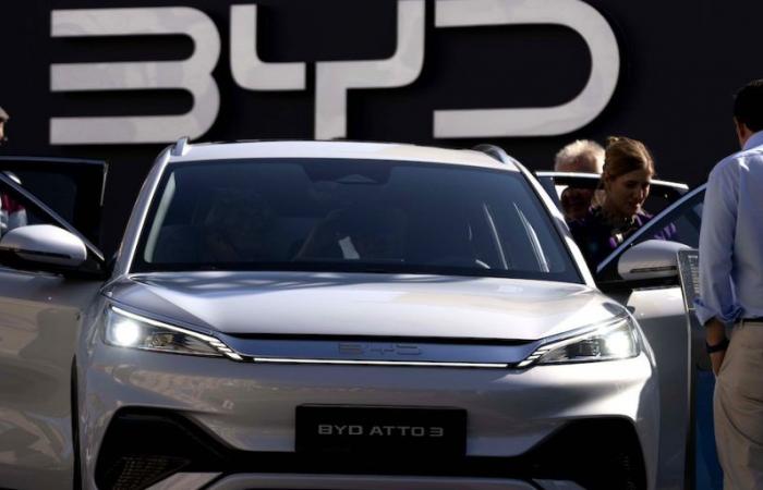 La Chine et l’Union européenne entameront des négociations sur les tarifs douaniers sur les voitures électriques chinoises