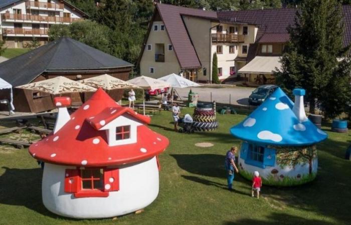 Il y a un hôtel en Slovaquie pour dormir dans une maison de Schtroumpf — idealista/news