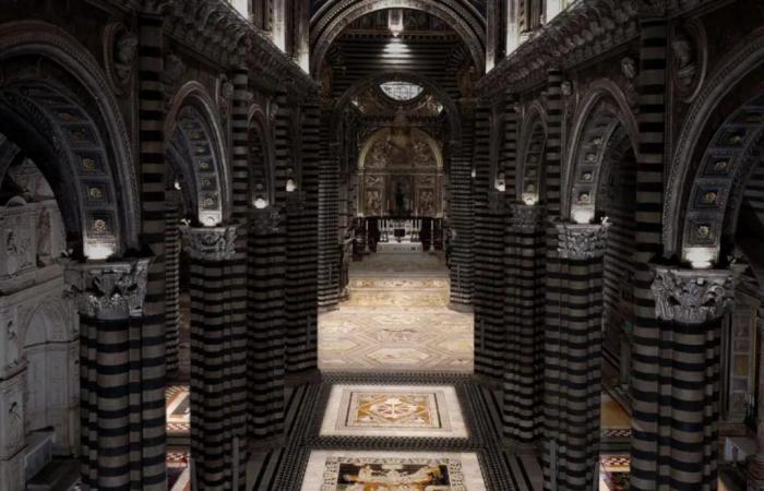 La cathédrale de Sienne revient pour dévoiler entièrement son précieux sol en marbre
