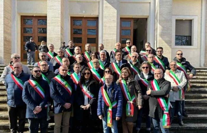 “Une Italie”, l’appel des maires de Calabre à Roberto Occhiuto : “La loi sur l’autonomie différenciée doit être contestée devant la Cour Constitutionnelle”