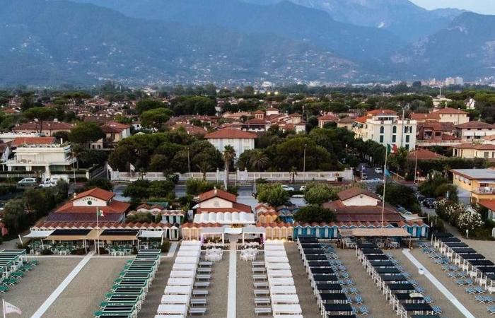 Les maisons en bord de mer à Forte dei Marmi sont parmi les plus chères d’Italie : plus de 10 mille euros le mètre carré