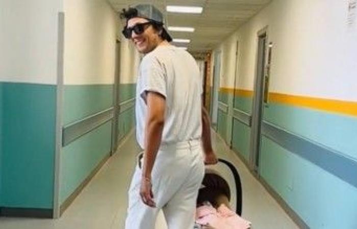 Ermal Meta sort de l’hôpital avec sa fille Fortuna – Très vrai