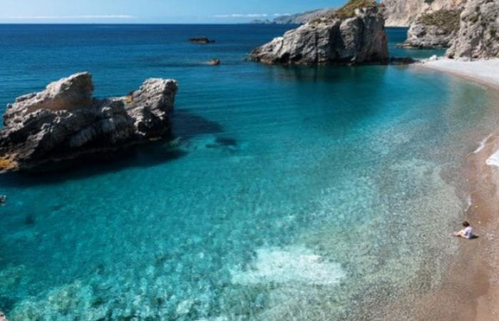 Îles sauvages de Grèce : laquelle choisir ? Liste des plus belles – Idées de voyage