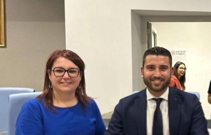 Aprilia – Les conseillers municipaux Davide Tiligna et Luana Caporaso se joignent à la promotion du référendum pour abroger l’actuelle loi Rosatellum