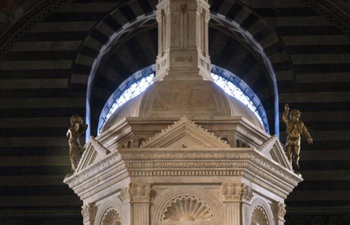 La restauration des fonts baptismaux de la cathédrale de Sienne est terminée