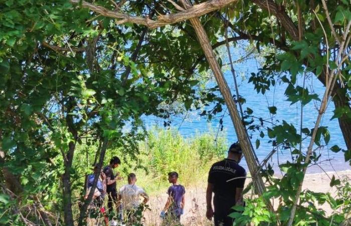 Corps retrouvé sur le lac Nemi, un homme de 65 ans de Velletri retrouvé mort