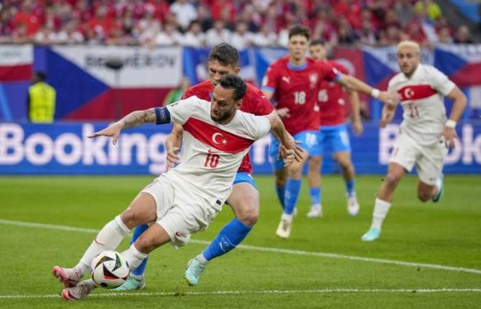 Euro 2024, Calhanoglu et Tosun envoient la Turquie en huitièmes de finale : 2-1 contre la République tchèque