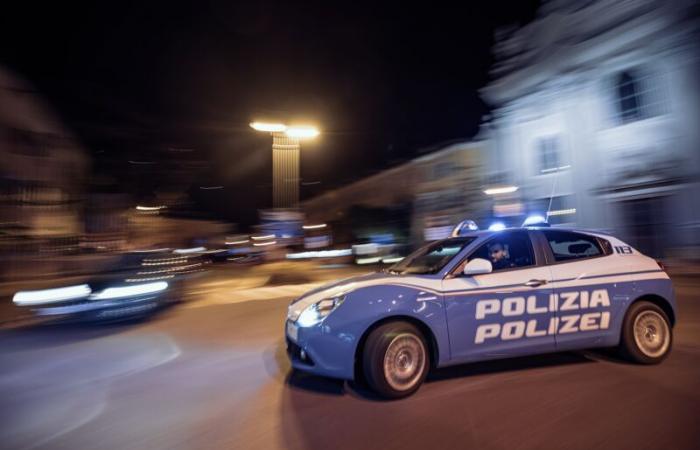 Un jeune Albanais arrêté pour avoir poignardé sur la Piazza Vittoria