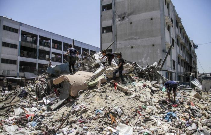 L’horreur de Gaza : déchets, décombres et raids incessants