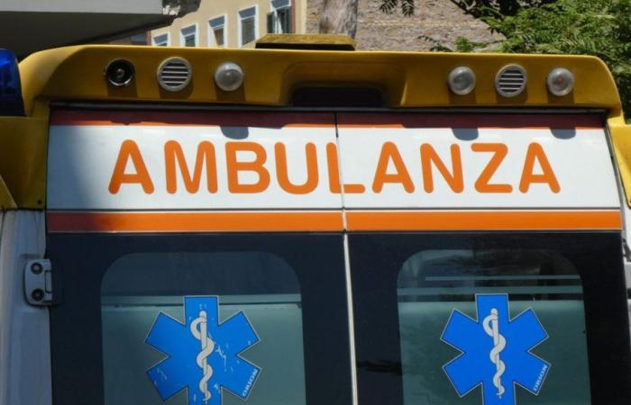 Accident de la route à Scalea dans la province de Cosenza, un homme de 61 ans au volant d’une vieille 500 est décédé