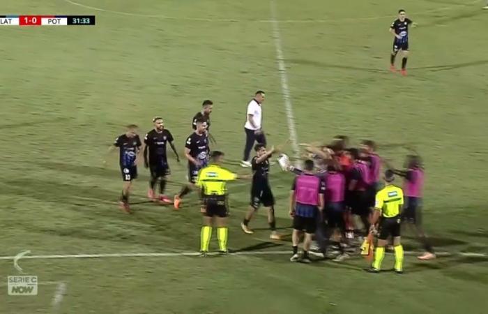 Match Serie C. Sebastiani-Navarra, Pineto prend Del Sole