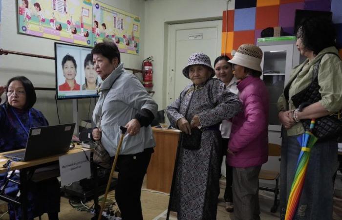 Les élections dispersées en Mongolie