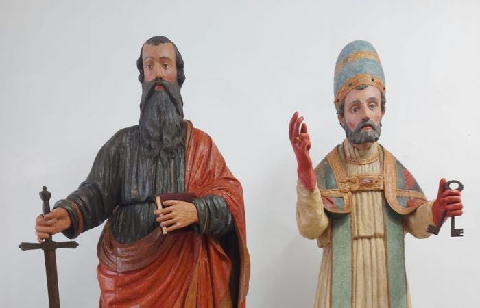 Marsala, les statues des saints Pierre et Paul restaurées. Vidéo