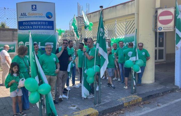 Fials Salerno: sit-in des travailleurs et des syndicats à l’hôpital Nocera Inferiore