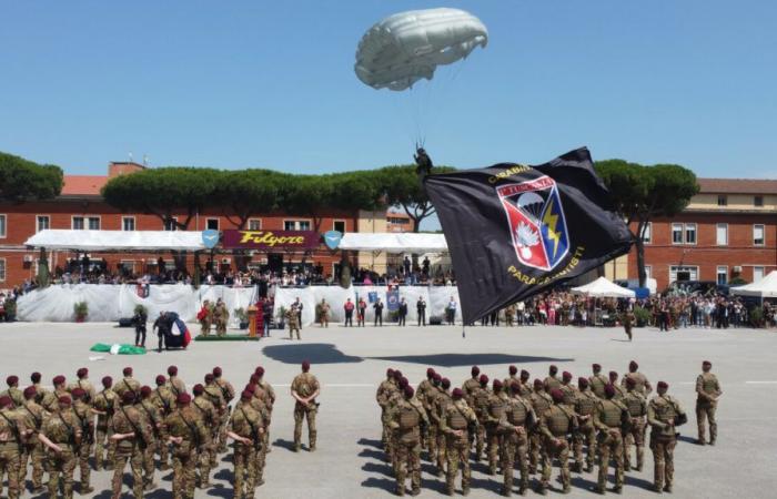 Parachutistes carabiniers Tuscania: célébrations à Livourne