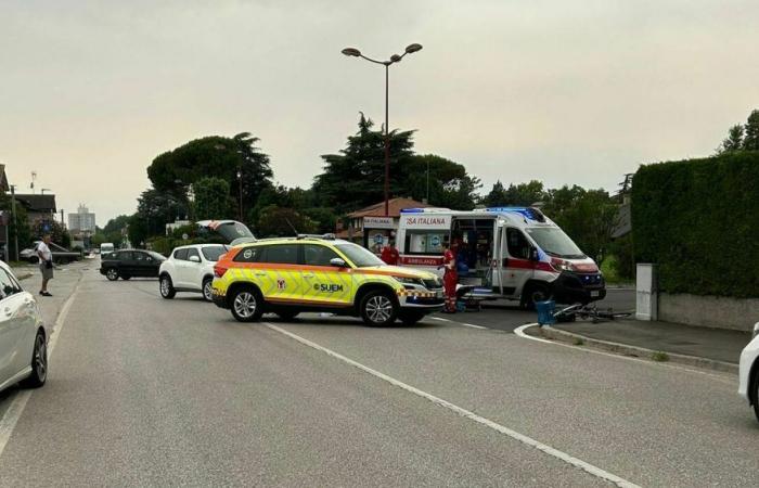Un cycliste de 60 ans décède après avoir été éjecté du véhicule suite au choc