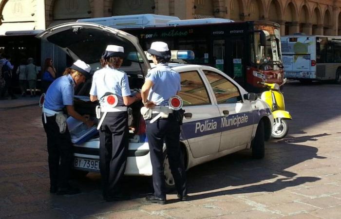 Grève de la police à Bologne le jour du Tour de France : confirmée, risque de chaos