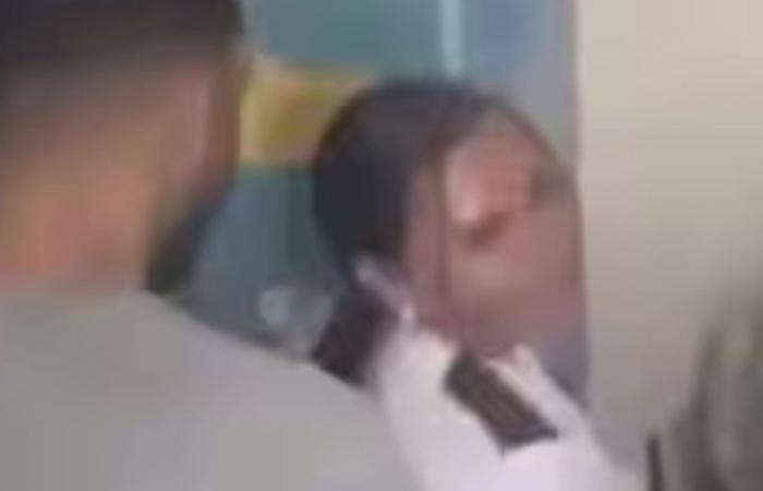 Sexe en prison entre la policière et le détenu : la vidéo du scandale