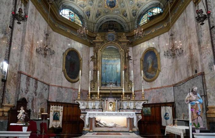 Sanctuaire de S. Giacomo, début de la restauration à la place du cœur Fai 2022