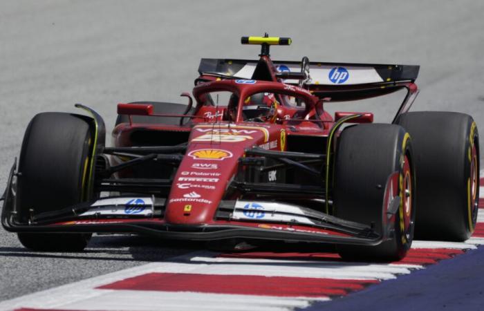 Verstappen en tête, bagarre entre Sainz et Hamilton