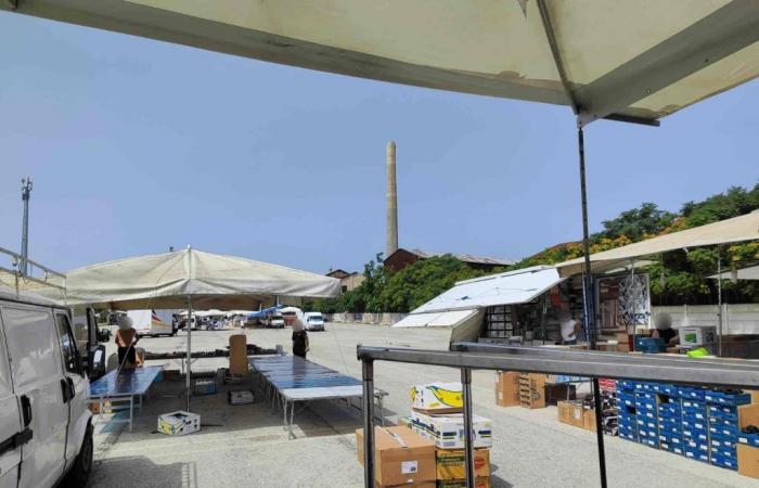 Les marchés nocturnes à Bari ? “Trop chaud, désagrément pour les commerçants”