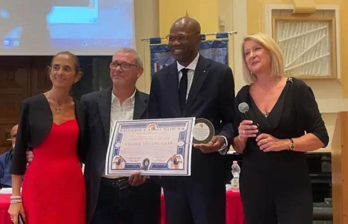 Arcore et le conseiller municipal Gaye récompensés à Foggia pour la paix
