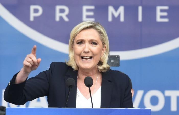 AMP-France, Le Pen gagne mais ne perce pas. Macron : désormais uni contre la droite