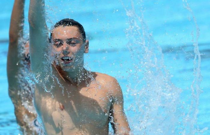 médaille d’or à Pelati, 17 ans, en synchro, olympique en piscine