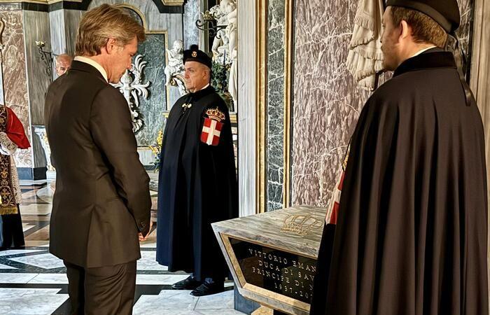 Vittorio Emanuele de Savoie enterré à Superga à Turin – Actualités
