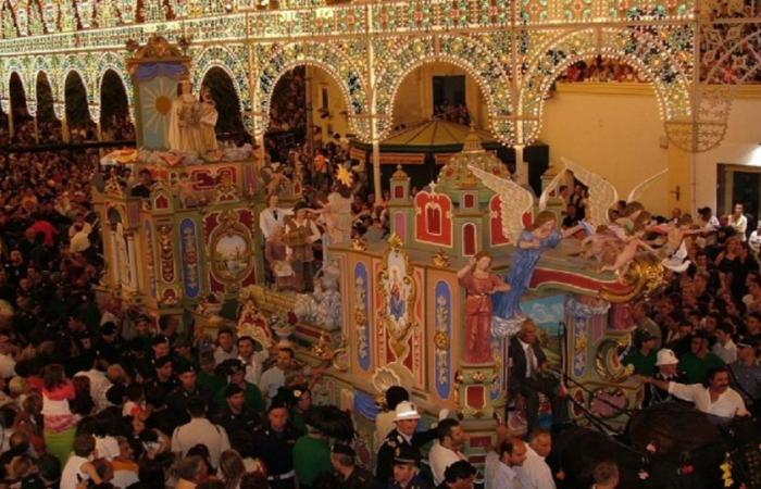 Bruna Festival à Matera, le “droit” du char enchante des milliers de touristes
