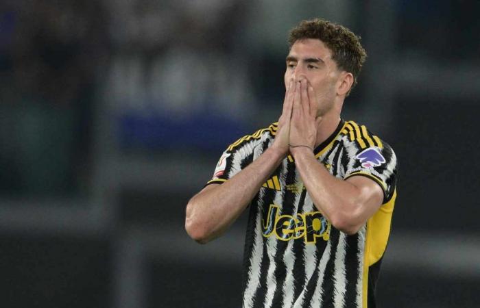 Loin de la Juventus mais toujours en Serie A : la trahison de Vlahovic s’installe