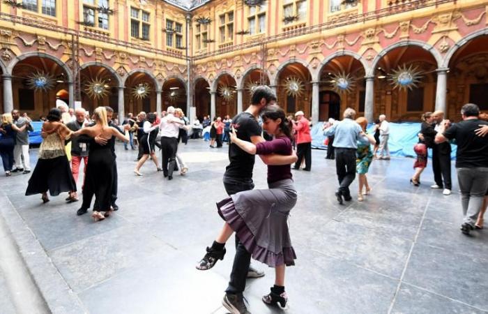 Les soirées tango reviennent à la Vieille-Bourse chaque dimanche soir à Lille – 02/07/2024