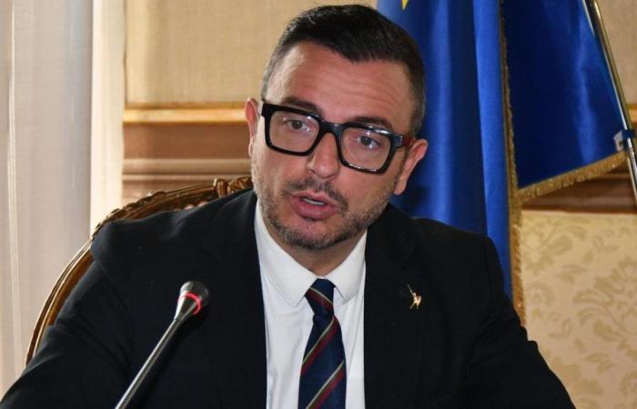 Conseil, Zattini pense toujours à Mezzacapo comme président