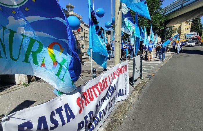 Trieste, 462 des 700 employés de l’IRCCS se joignent à la grève virtuelle