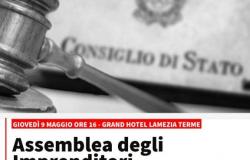 Les entrepreneurs balnéaires calabrais en révolte contre l’arrêt du Conseil d’État : demain 9 mai réunion à Lamezia Terme