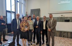 Busto Arsizio : Les étudiants ont rencontré Pietro Grasso pour parler de légalité