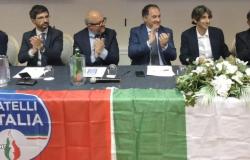 Civitavecchia – Donzelli dans la ville pour soutenir Grasso : “Il administrera avec engagement, bon sens et autorité”