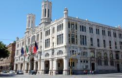 Cagliari, 21 listes présentées pour 5 candidats à la mairie aux élections administratives | Cagliari, Première page