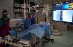 À l’hôpital Santa Croce-Carle de Cuneo, première implantation de la valve aortique innovante Tavi dans le Piémont