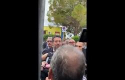 Tarente, Salvini inaugure le chantier de construction du Bus Rapid Transit: «Une opportunité pour la ville»