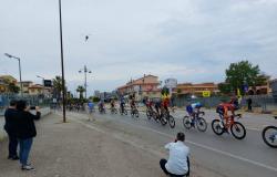 Le Giro d’Italia traverse le Molise, routes perturbées à Termoli. SS16 fermée à la circulation à partir de 12h en direction des Abruzzes