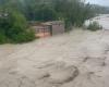 Mauvais temps direct aujourd’hui à Rimini: à Riccione rues inondées et passages souterrains fermés