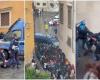 La police charge des étudiants lors de manifestations pro-palestiniennes à Florence et Pise : 4 personnes arrêtées et blessées. Les enseignants : “Des scènes d’une violence inédite, étonnés”.